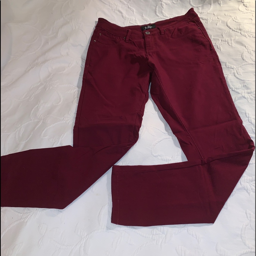 Maroon Jeggings, very stretchy size 12.  GUC.